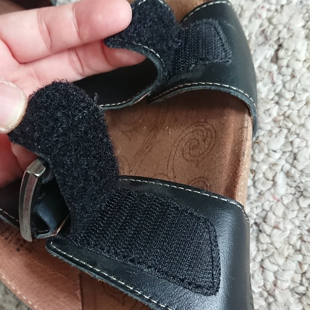 Taos My Dear Black Slide Sandals with Buckle size 6.5